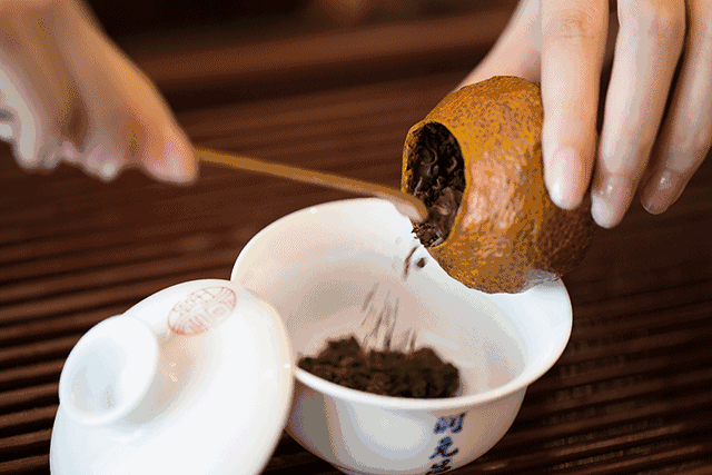 8bf87c2576f24f293301601667fd363a.gif 00120.gif